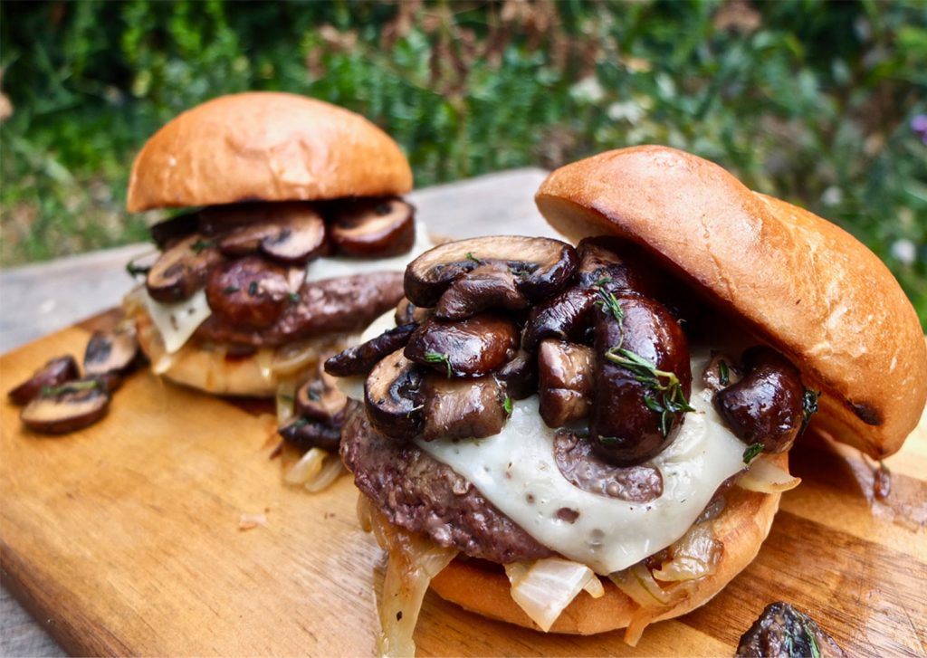 Recipe Garlic Mushroom Beef Burger with Caramelised Onions and Thyme